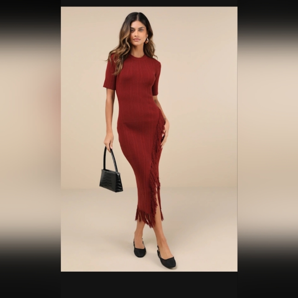Lulu's 'Casual Drama' Brick Red Ribbed Fringe Short Sleeve Midi Dress